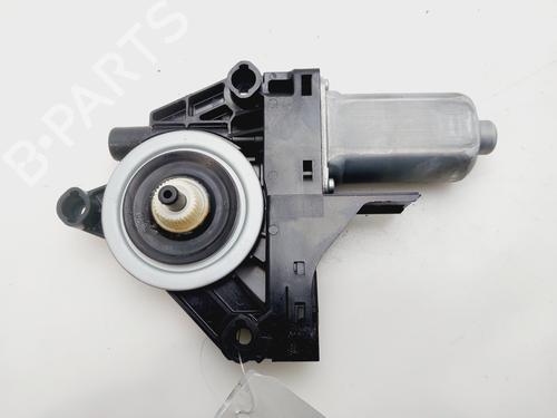 Rudehejsemotor forskærm venstre VOLVO S60 II (134) D4 (163 hp) 31651722