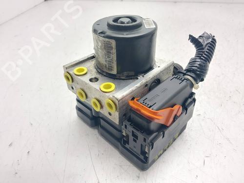 Used ABS pump SUZUKI SWIFT III (MZ, EZ) [2005-2025]  30114185