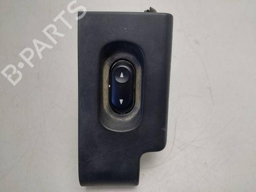 Used Right rear window switch Right rear window switch LAND ROVER FREELANDER I (L314) [1998-2006] 39243136 39243136