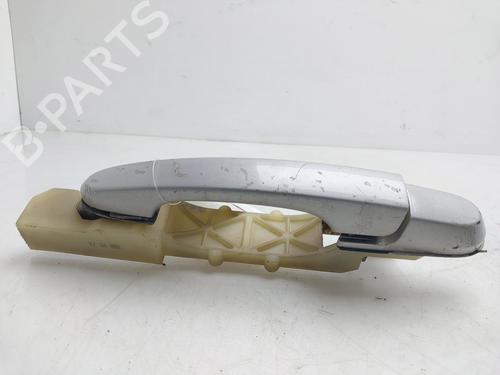 Used Rear left exterior door handle Rear left exterior door handle HYUNDAI TUCSON (JM) [2004-2019] 35750738 35750738