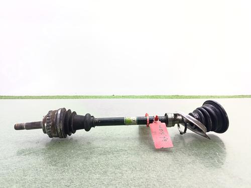 Used Left front driveshaft Left front driveshaft RENAULT CLIO II (BB_, CB_) 1.2 (BB0A, BB0F, BB10, BB1K, BB28, BB2D, BB2H, CB0A,... (58 hp) 31827178 31827178