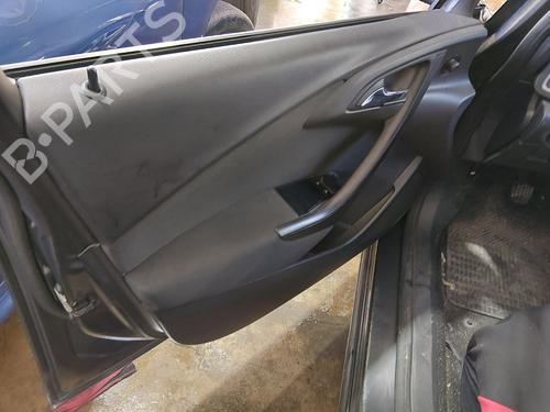 Warning switch OPEL ASTRA J (P10) 1.7 CDTI (68) | BP32226803I22 