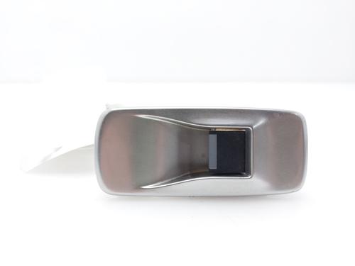 Used Right rear window switch JAGUAR XF I (X250) 2.2 D (200 hp) 16526537