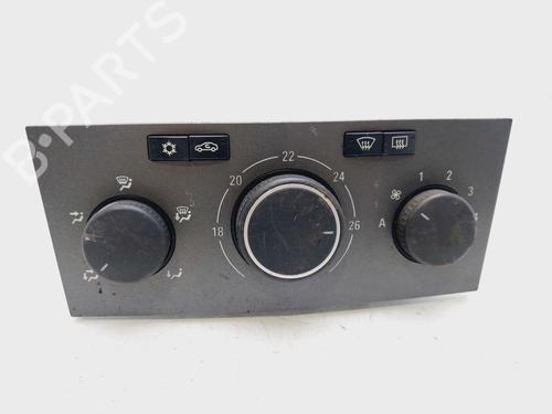 Used Climate control OPEL ASTRA H (A04) [2004-2014]  31043700