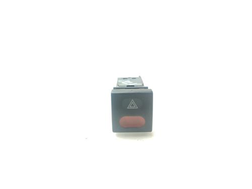 Used Warning switch CITROËN SAXO (S0, S1) 1.4 VTS (75 hp) 30105262