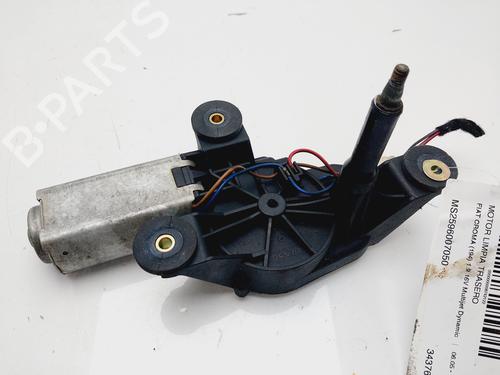 Used Rear wiper motor FIAT CROMA (194_) 1.9 D Multijet (194AXC1B, 194AXC12) (150 hp) 18268366