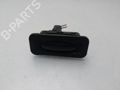 Bagagerumshåndtag Bagagerumshåndtag RENAULT MEGANE II Coupé-Cabriolet (EM0/1_) [2003-2010] 33756134 33756134