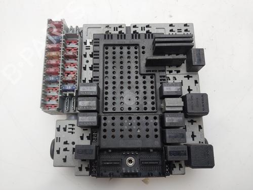Used Fuse box Fuse box VOLVO S60 I (384) D5 (163 hp) 33928715 33928715