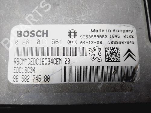 Engine control unit (ECU) CITROËN C5 II (RC_) | BP31010294M57