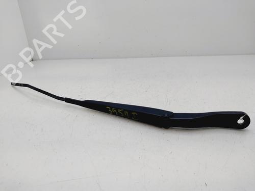 Used Front windshield wiper arm RENAULT MEGANE III Grandtour (KZ0/1) [2008-2016]  29418450