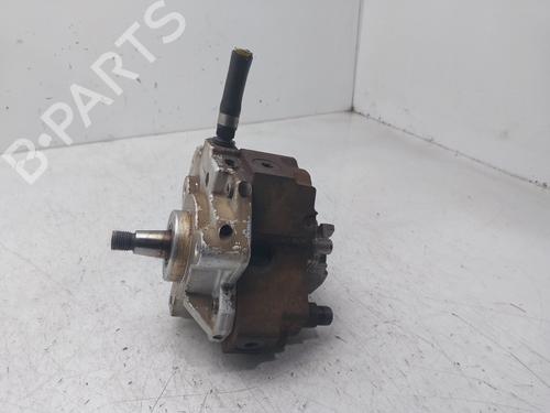 Used Injection pump OPEL ASTRA H (A04) [2004-2014]  32384647