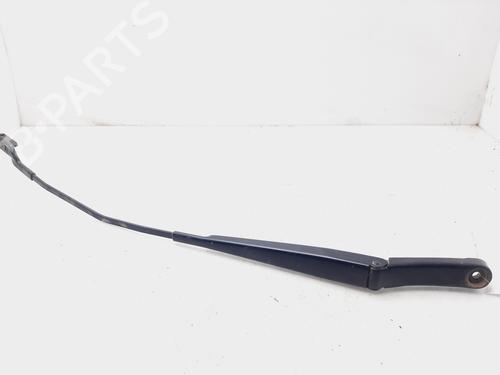 Used Front windshield wiper arm SKODA RAPID (NH3, NK3, NK6) 1.6 TDI (105 hp) 20220851