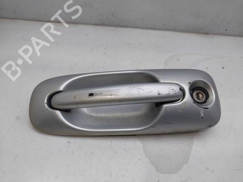 Used Front left exterior door handle CHRYSLER VOYAGER IV (RG, RS) 2.4 (147 hp) 16269427
