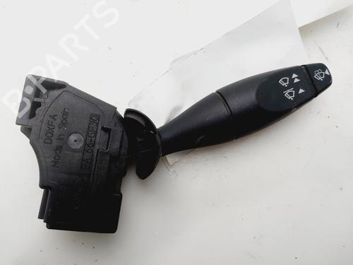 Used Steering column stalk FORD FOCUS I (DAW, DBW) 1.6 16V (100 hp) 32857647