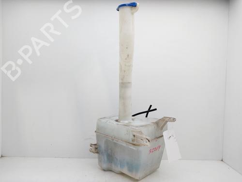 Used Windscreen washer tank HYUNDAI TUCSON (JM) 2.0 CRDi (113 hp) 20487682