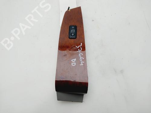 Used Right front window switch MERCEDES-BENZ S-CLASS (W220, V220) S 320 CDI (220.025, 220.125) (204 hp) 31827033