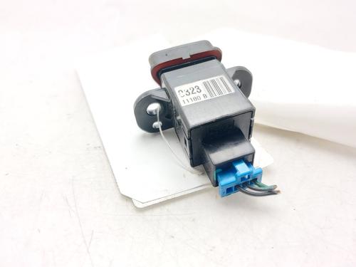 Warning switch CHEVROLET ORLANDO (J309) 2.0 D | BP34279409I22 - Image 2