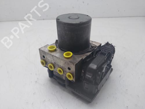 Used ABS pump ABS pump MERCEDES-BENZ B-CLASS Sports Tourer (W245) [2005-2011] 33327052 33327052