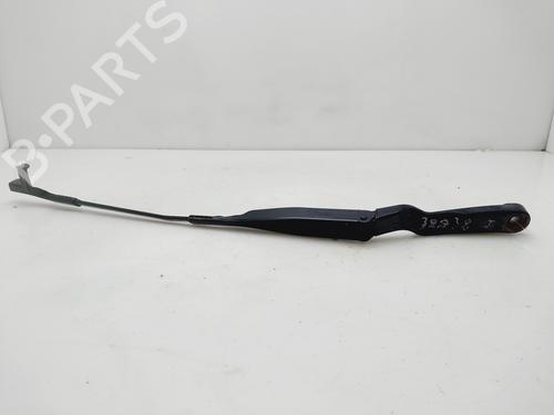 Używane Ramię wycieraczki przedniej szyby VW GOLF IV (1J1) [1997-2008]  29875009