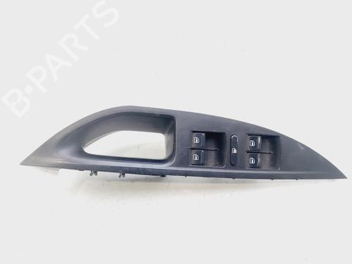 Used Left front window switch SEAT ALTEA XL (5P5, 5P8) [2006-2015]  24426749
