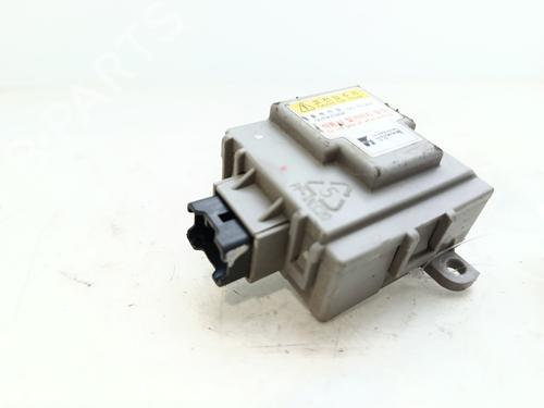 Used Electronic module KIA SPORTAGE III (SL) 1.7 CRDi (116 hp) 30657737