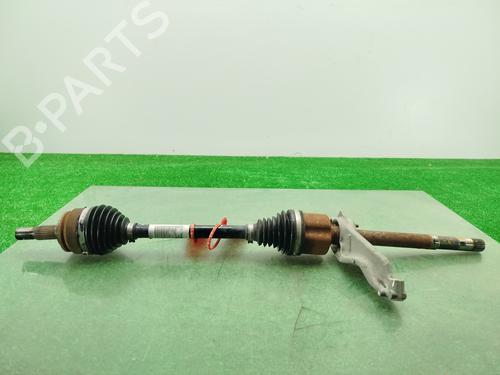 Used Right front driveshaft PEUGEOT 208 II (UB_, UP_, UW_, UJ_) [2019-2025]  28282688