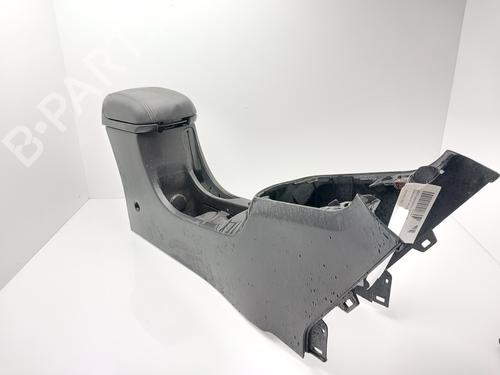 Used Armrest / Center console CHEVROLET CRUZE Hatchback (J305) 2.0 CDI (163 hp) 32865439