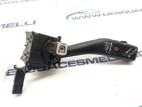 Used Steering column stalk SEAT LEON (1P1) 1.9 TDI (105 hp) 2872830