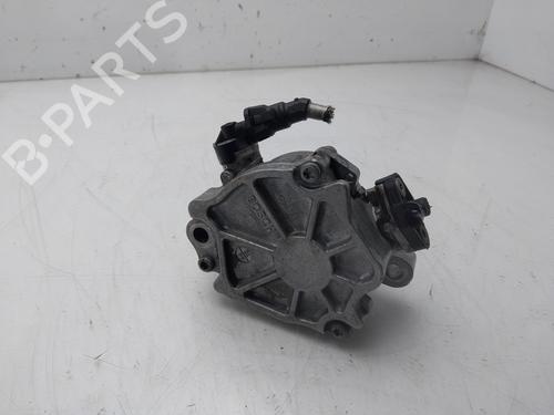 Used Vacuum pump PEUGEOT 308 SW I (4E_, 4H_) 1.6 HDi (92 hp) 32491401