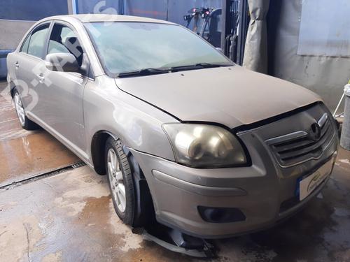 Used Parts TOYOTA AVENSIS Saloon (_T25_)  2.2 D-4D (ADT251_, ADT251R)  1032827