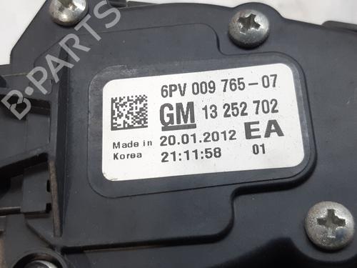 Pedal CHEVROLET CRUZE Hatchback (J305) 2.0 CDI | BP10633301I4 