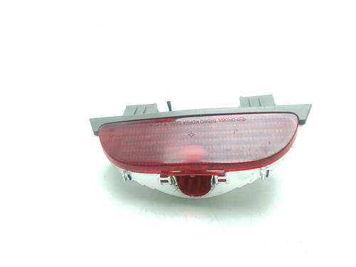 Used Third brake light KIA CARNIVAL II (GQ) [1999-2007]  26610367