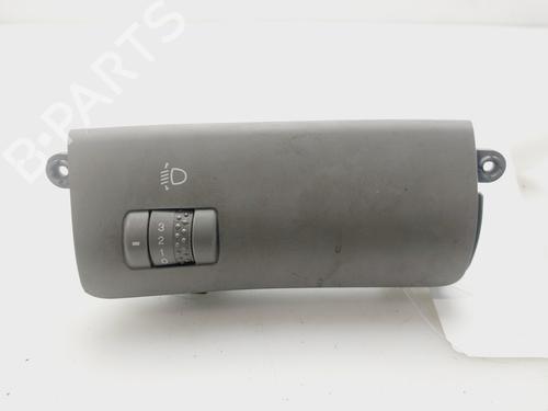 Interruttore luci KIA CEE'D Hatchback (ED) [2006-2012]  31965780