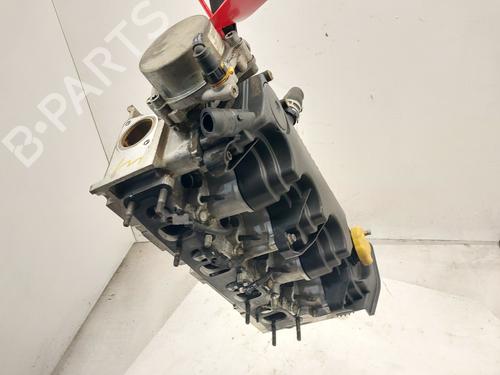 Used Cylinder head Cylinder head 36648795 36648795