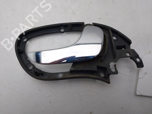 Puxador interior trás direito Puxador interior trás direito SEAT LEON (1M1) [1999-2006] 36219677 36219677