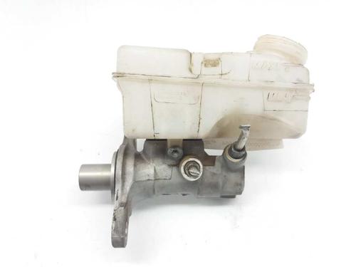 Used Brake master cylinder RENAULT CAPTUR I (J5_, H5_) [2013-2025]  2989531