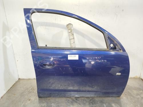 right-front-door-opel-corsa-c-x01-2000-2001-2002-2003-2004-2005-2006-2007-2008-2009-34577519 main image
