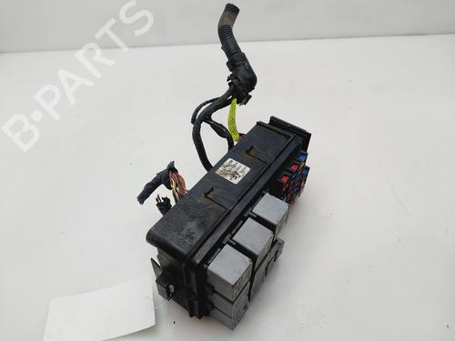 Used Fuse box CHEVROLET LACETTI (J200) 1.6 (109 hp) 31830653