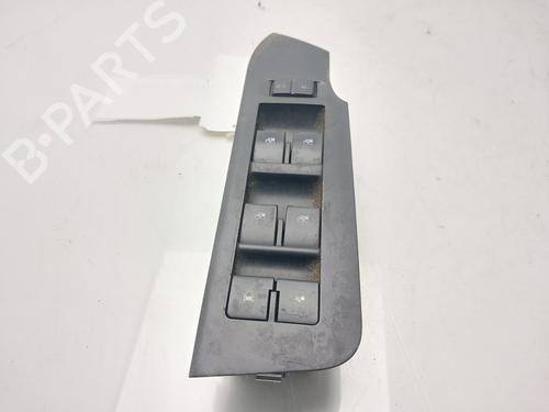 Mando elevalunas delantero izquierdo CHEVROLET CAPTIVA (C100, C140) 2.0 D (150 hp) 30830651
