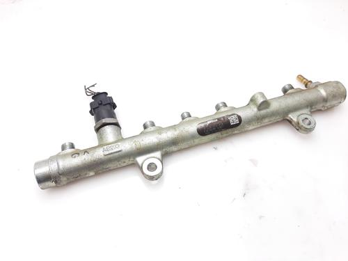 Used Injection rail SUZUKI GRAND VITARA II (JT, TE, TD) [2005-2025]  27221606