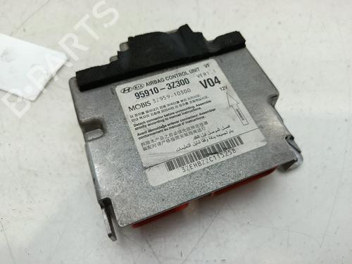 Used ECU airbags HYUNDAI i40 I (VF) 1.7 CRDi (116 hp) 32003706