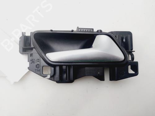Used Rear right interior door handle PEUGEOT 308 SW II (LC_, LJ_, LR_, LX_, L4_) [2014-2021]  28974043