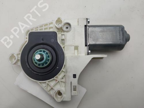 Used Left front window motor Left front window motor AUDI A1 (8X1, 8XK) 1.6 TDI (105 hp) 34252453 34252453