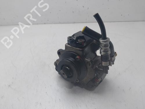 Used Injection pump Injection pump OPEL CORSA C (X01) 1.3 CDTI (F08, F68) (70 hp) 33042598 33042598