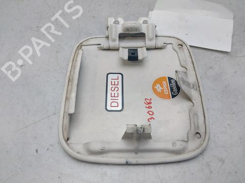 Fuel flap MITSUBISHI CARISMA (DA_) 1.9 TD (DA4A) | BP13058735C131 