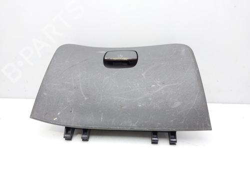 Used Glove box KIA RIO II (JB) 1.4 16V (97 hp) 13942684