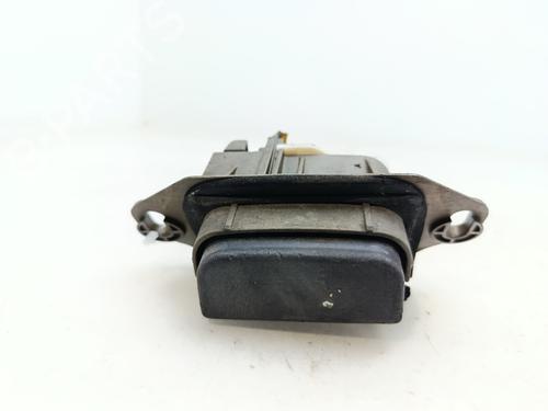 Used Tailgate handle Tailgate handle RENAULT MEGANE I (BA0/1_) 1.4 16V (BA0D, BA1H, BA0W, BA10) (95 hp) 33949596 33949596