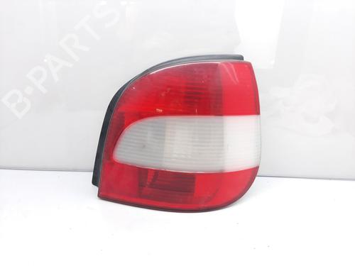 Used Right taillight RENAULT SCÉNIC I MPV (JA0/1_, FA0_) 1.9 dTi (JA0N) (98 hp) 10355430