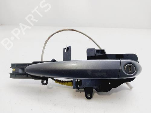 Used Front left exterior door handle BMW 1 (E87) 116 d (116 hp) 25735111
