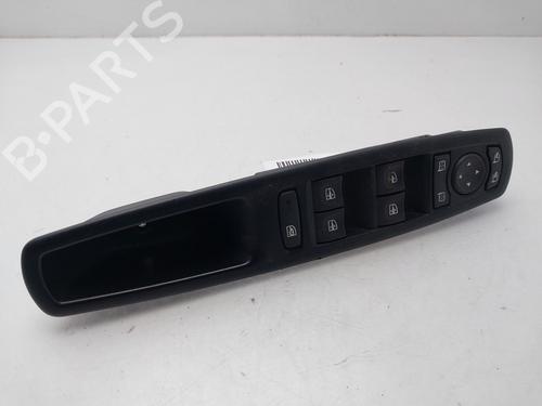 Used Left front window switch Left front window switch RENAULT GRAND SCÉNIC III (JZ0/1_) [2009-2016] 32697175 32697175